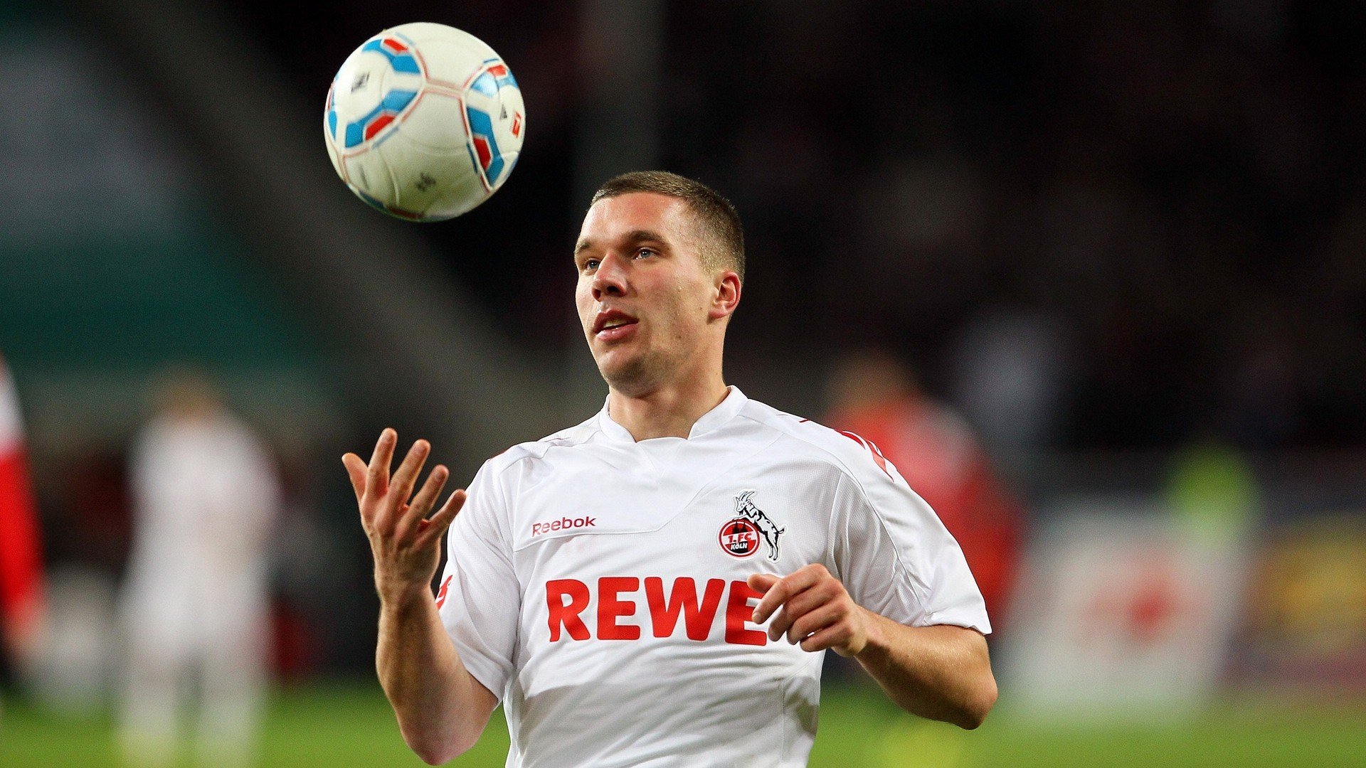 德甲加强青训体系建设，培养未来之星，德甲青训最好俱乐部